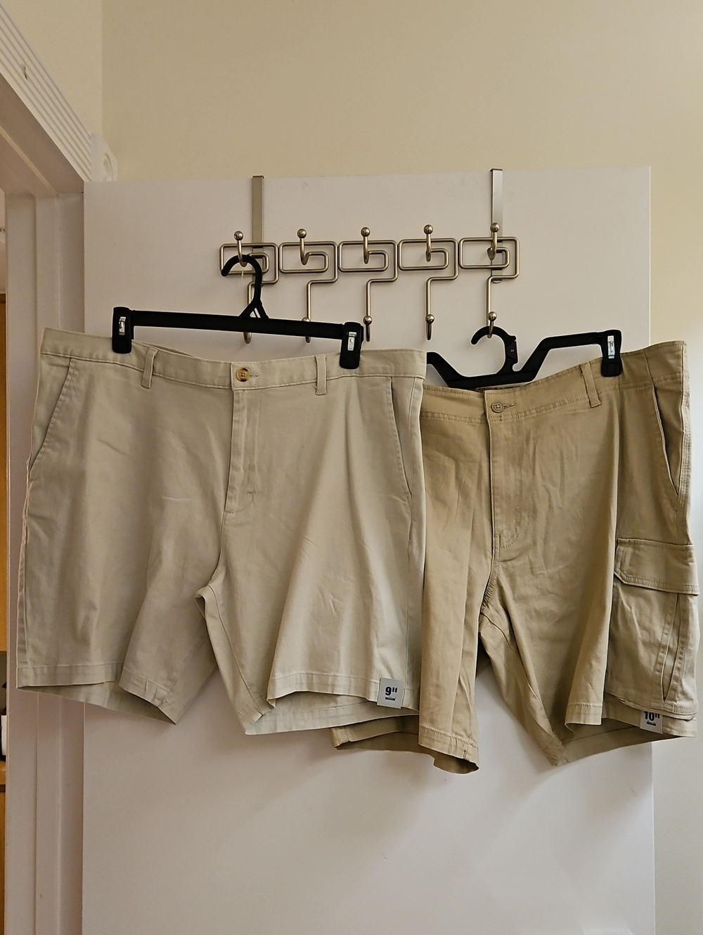 George Mens Size 44 Shorts Lot 2 NWT Cargo Flat Front Stretch Beige Khaki